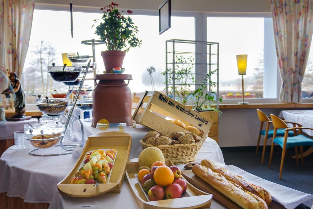 Seehotel Luisenhof Falkenhagen  Екстериор снимка