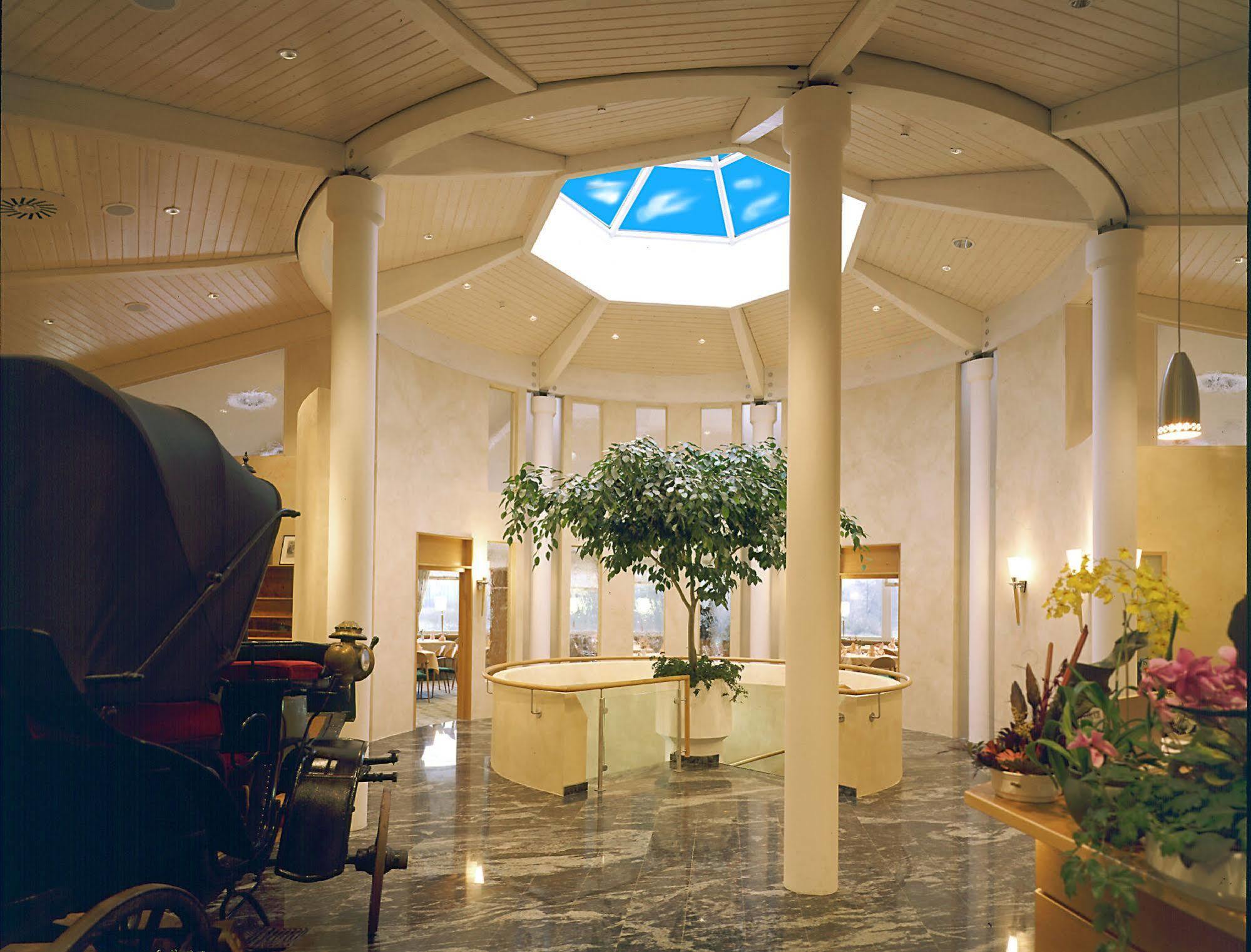 Seehotel Luisenhof Falkenhagen  Екстериор снимка
