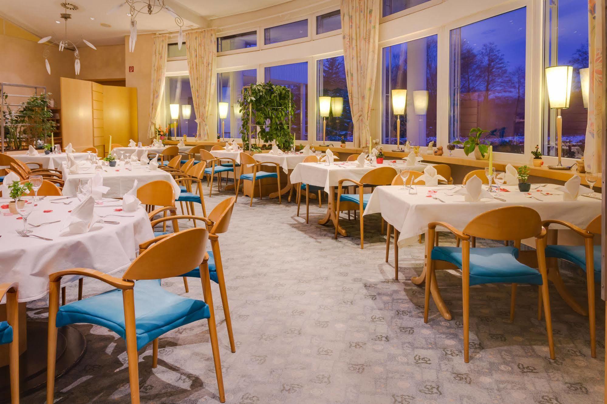 Seehotel Luisenhof Falkenhagen  Екстериор снимка