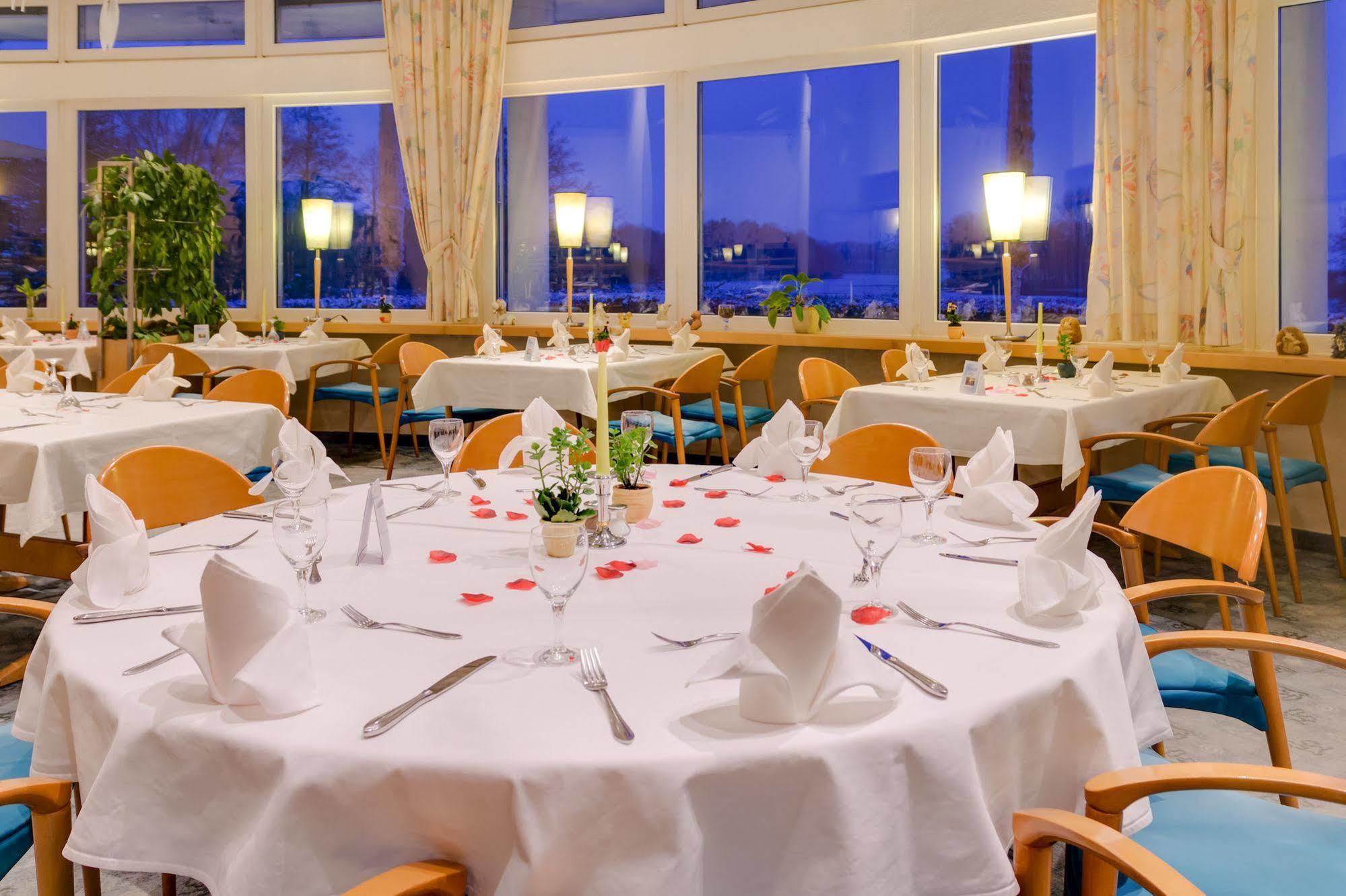 Seehotel Luisenhof Falkenhagen  Екстериор снимка