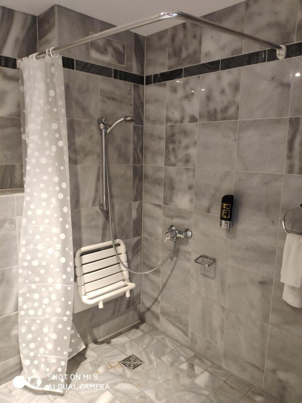Seehotel Luisenhof Falkenhagen  Екстериор снимка